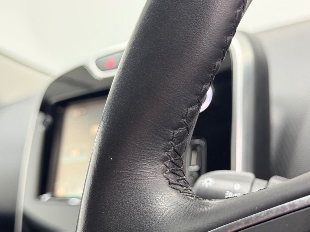 Used Renault Clio 2016 for sale - 76642845: Photo 25