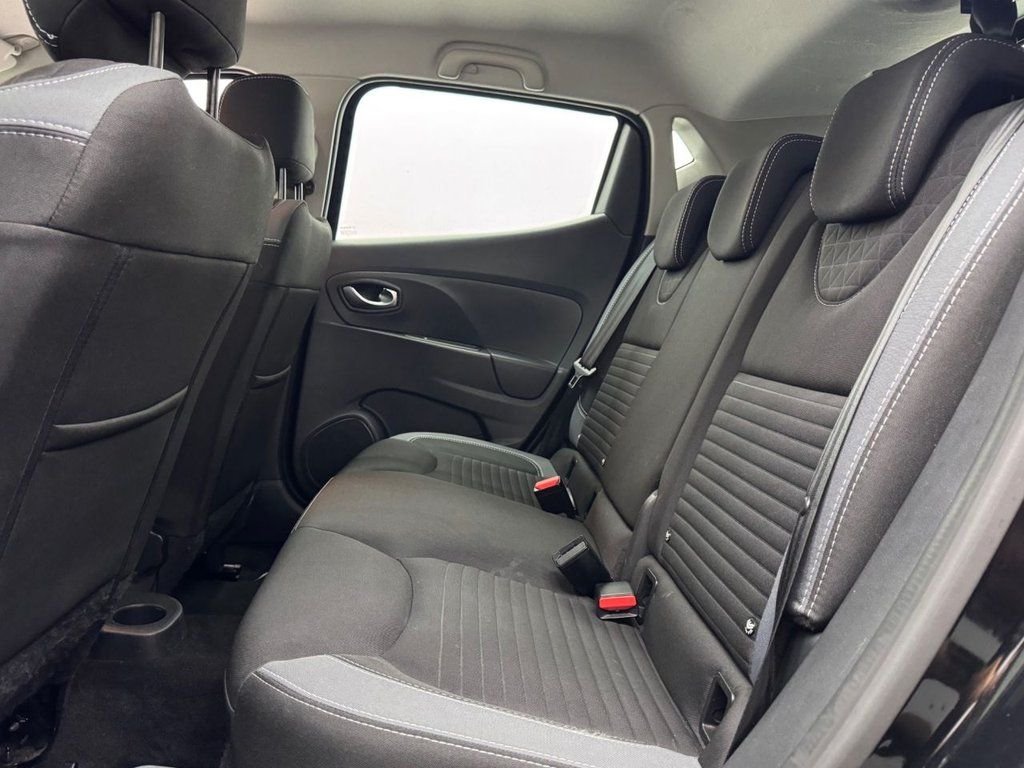 Used Renault Clio 2016 for sale - 76642845: Photo 7