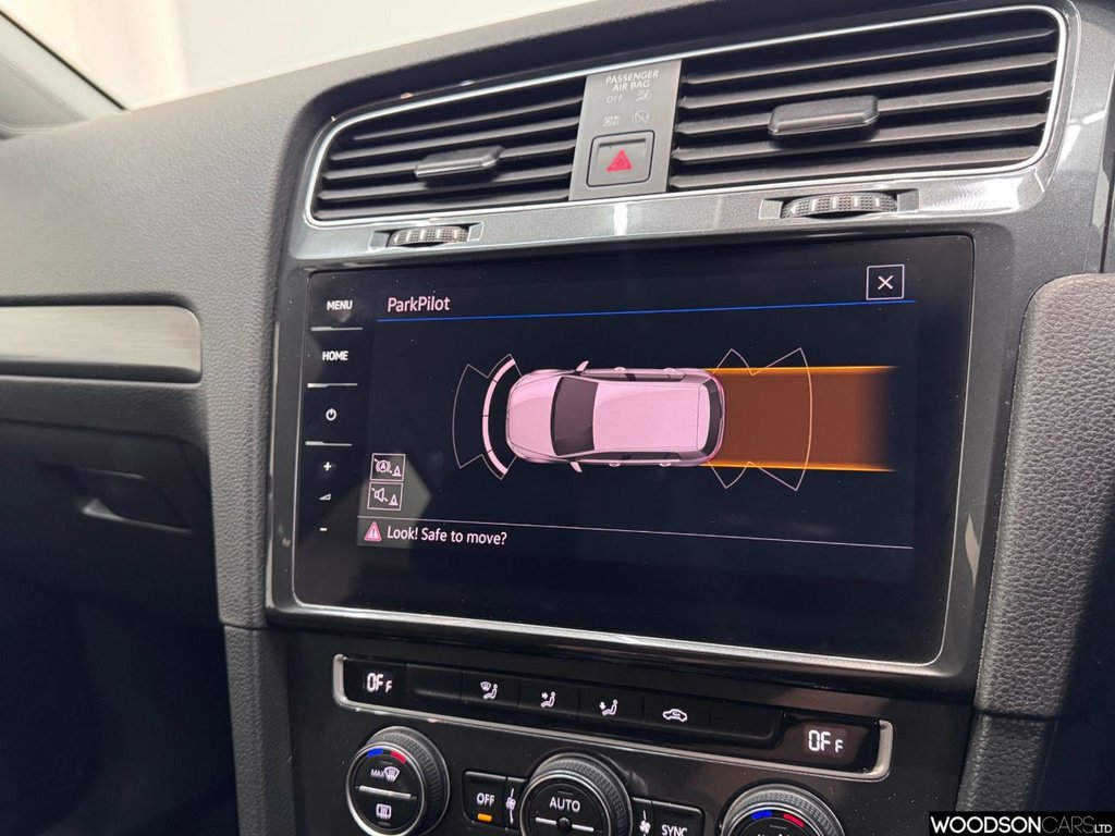 Used Volkswagen Golf 2019 for sale - 76586686: Photo 15