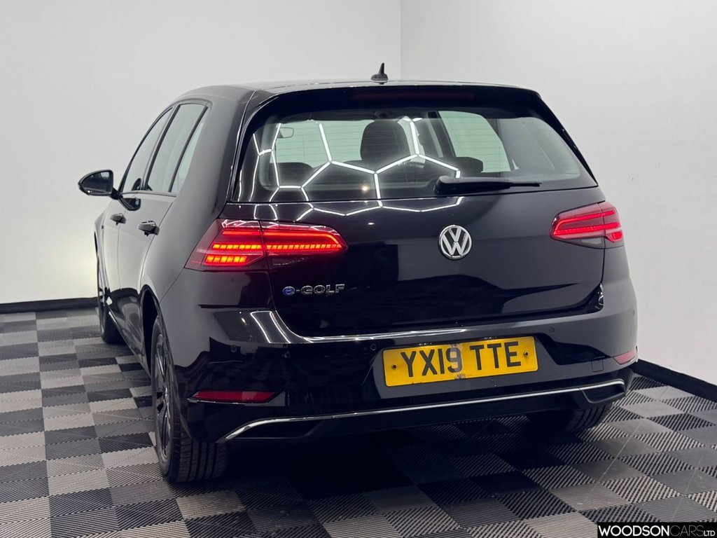 Used Volkswagen Golf 2019 for sale - 76586686: Photo 32