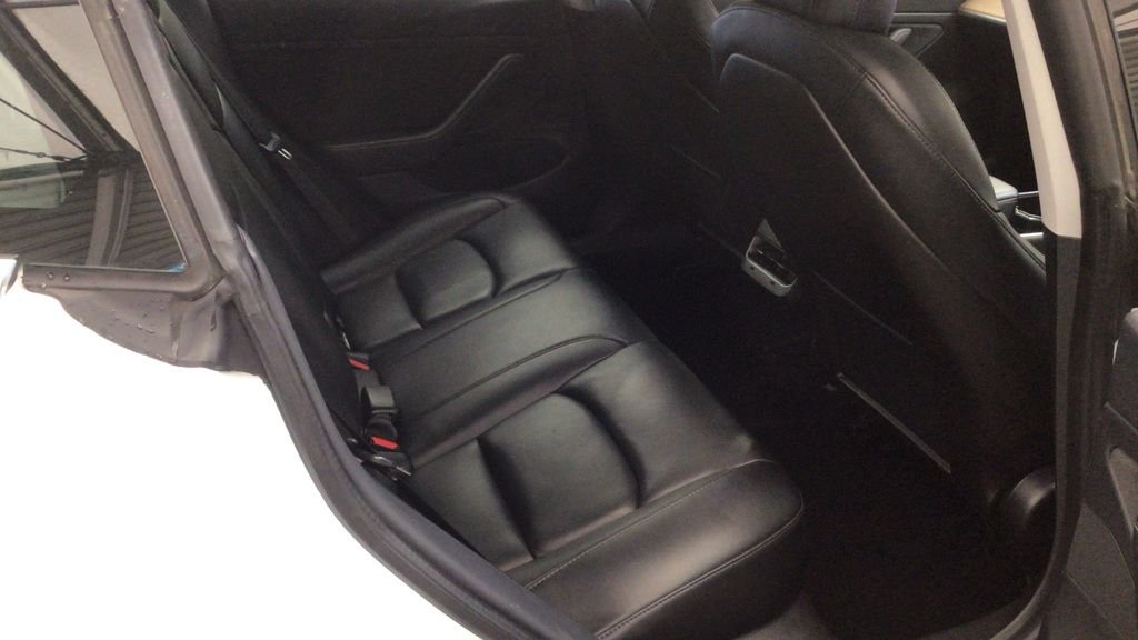 Used Tesla Model 3 2020 for sale - 78153952: Photo 6
