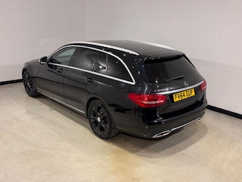 Used Mercedes-Benz C-Class 2014 for sale - 75619899: Photo