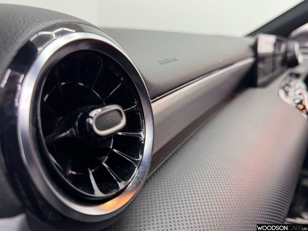 Used Mercedes-Benz A-Class 2018 for sale - 76642304: Photo 28