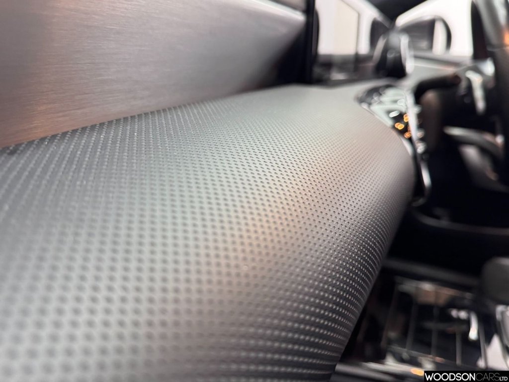 Used Mercedes-Benz A-Class 2018 for sale - 76642304: Photo 29