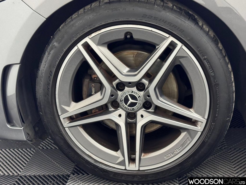 Used Mercedes-Benz A-Class 2018 for sale - 76642304: Photo 42