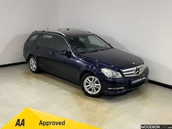 Used Mercedes-Benz C-Class 2013 for sale - 75937322: Photo