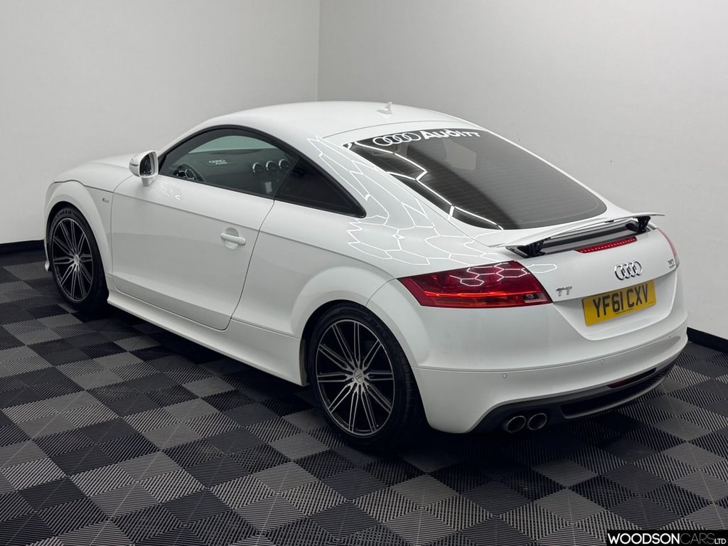 Used Audi TT 2011 for sale - 77227631: Photo 2