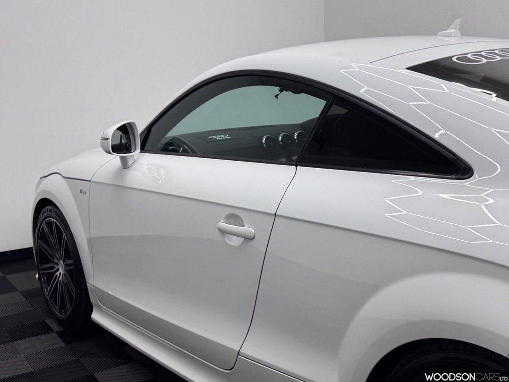 Used Audi TT 2011 for sale - 77227631: Photo 26