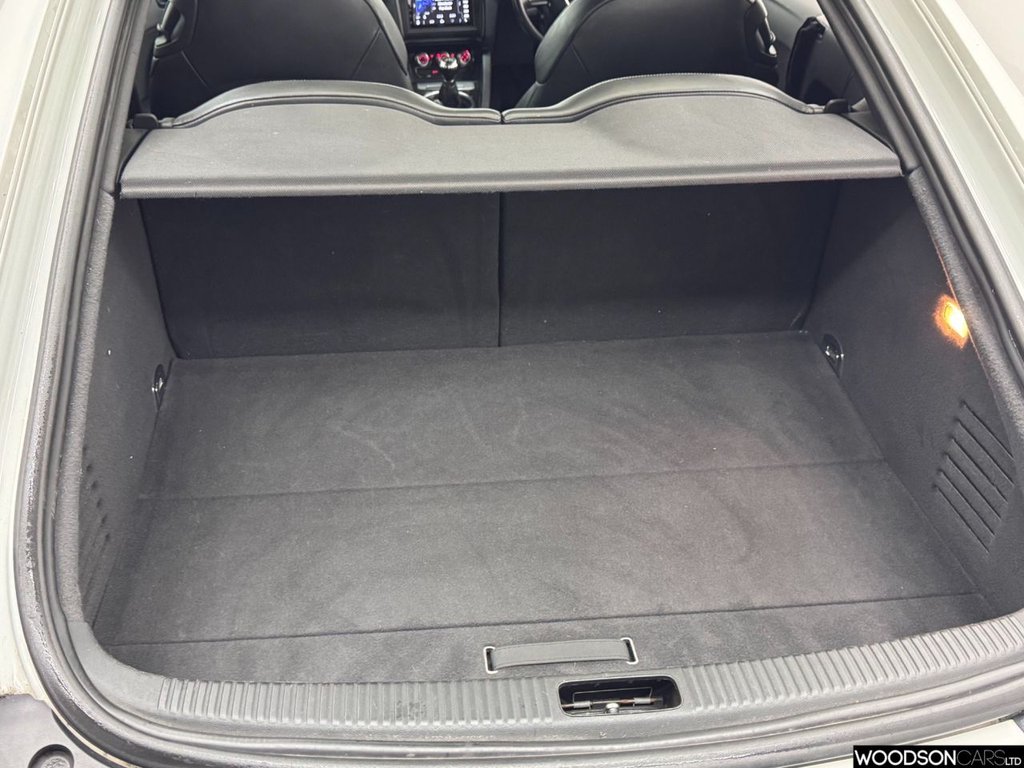 Used Audi TT 2011 for sale - 77227631: Photo 31