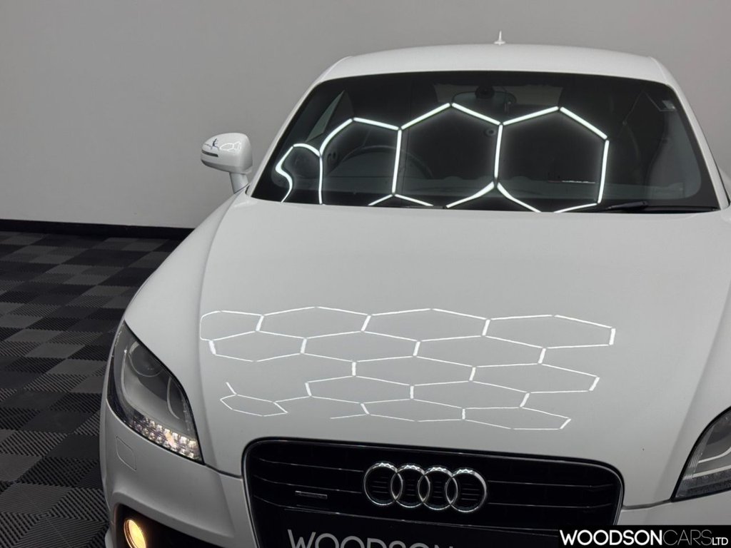 Used Audi TT 2011 for sale - 77227631: Photo 44