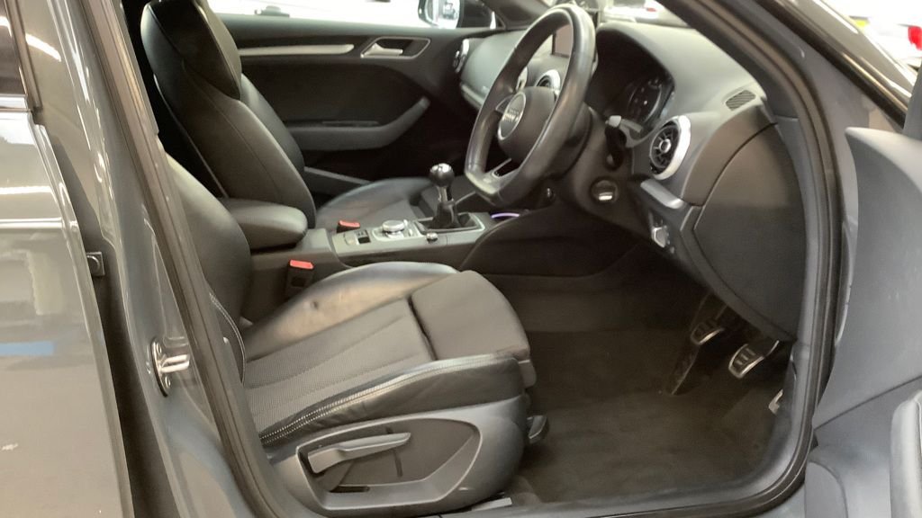 Used Audi A3 2017 for sale - 76768314: Photo 3