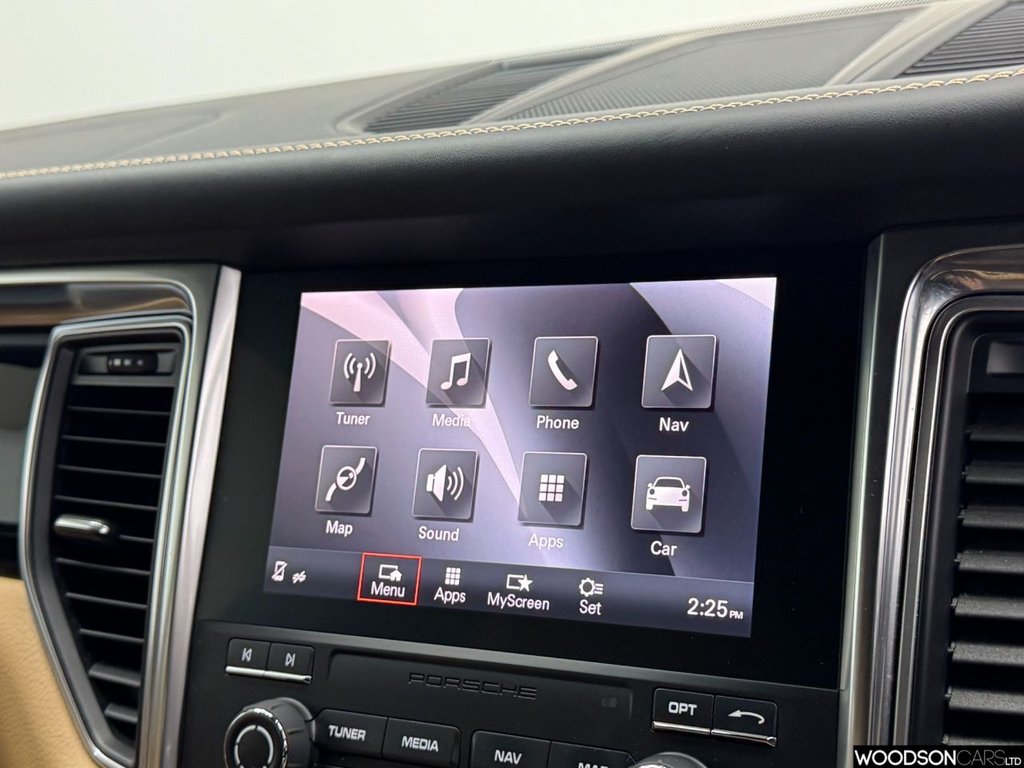 Used Porsche Macan 2018 for sale - 78181767: Photo 11