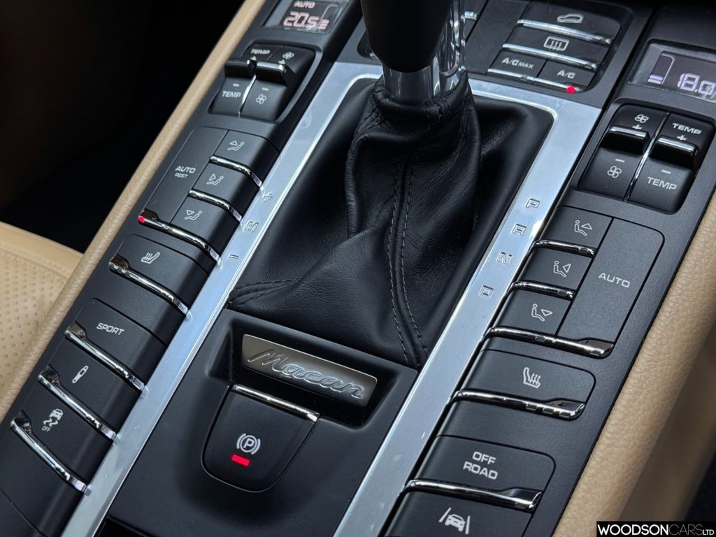 Used Porsche Macan 2018 for sale - 78181767: Photo 22