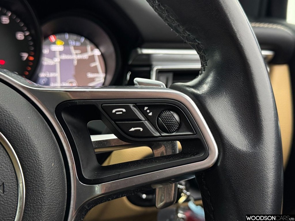 Used Porsche Macan 2018 for sale - 78181767: Photo 23