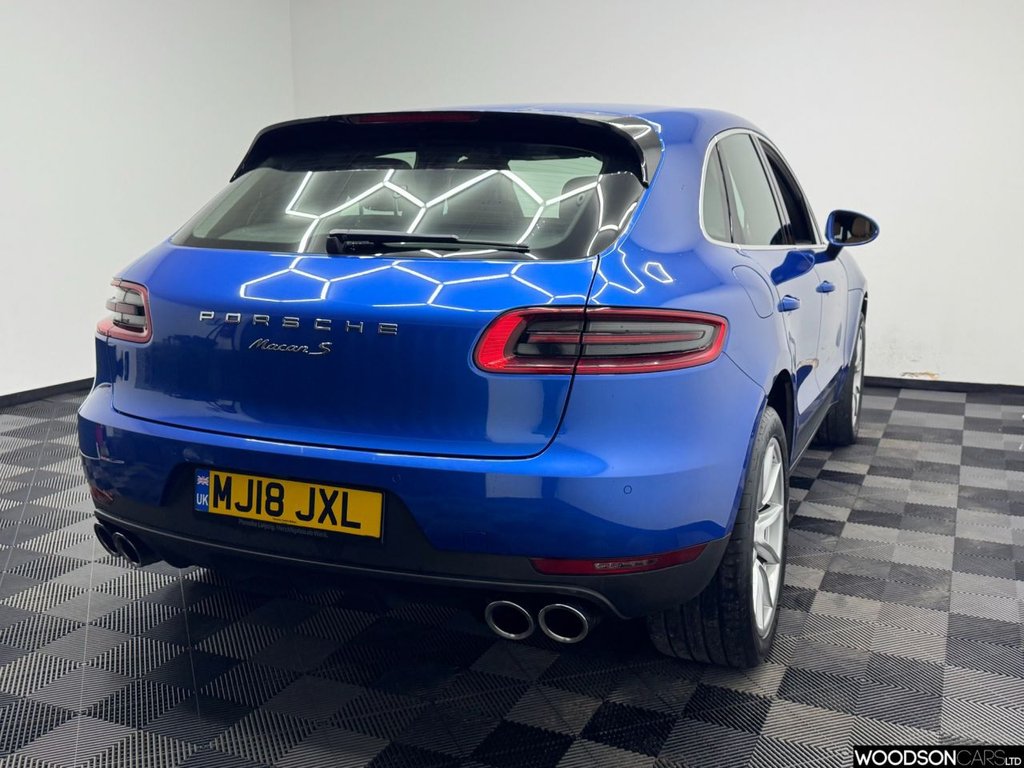 Used Porsche Macan 2018 for sale - 78181767: Photo 30