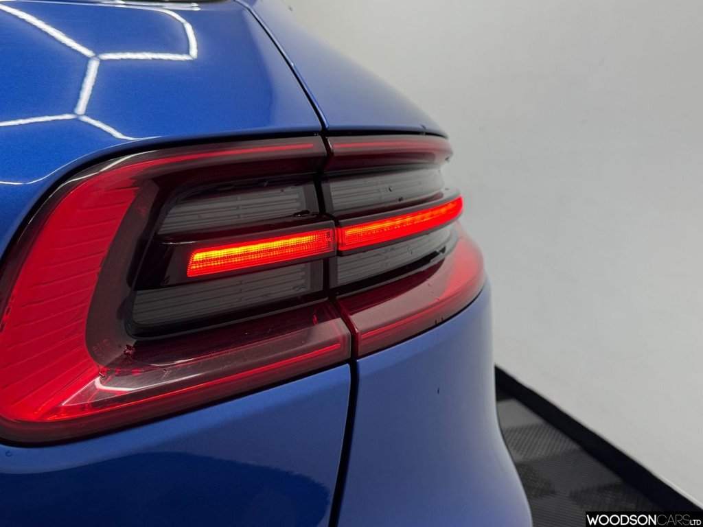 Used Porsche Macan 2018 for sale - 78181767: Photo 41