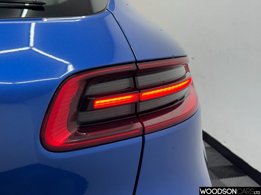 Used Porsche Macan 2018 for sale - 78181767: Photo 42