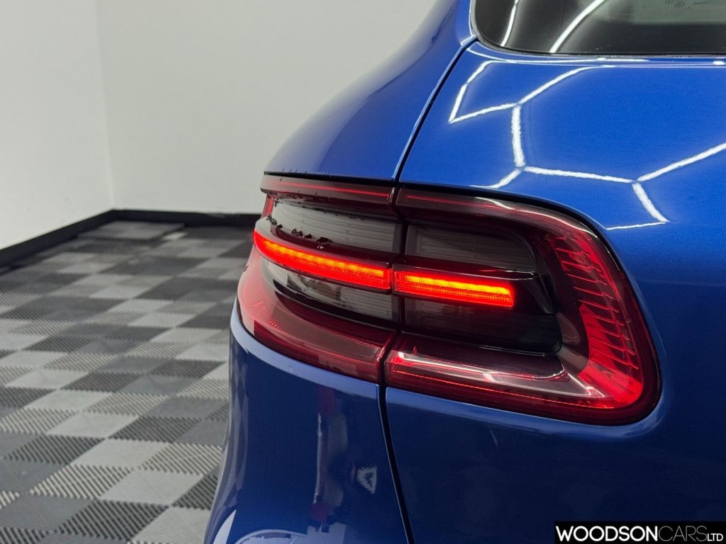 Used Porsche Macan 2018 for sale - 78181767: Photo 43