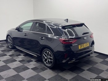 Used Kia Ceed 2021 for sale - 76546434: Photo