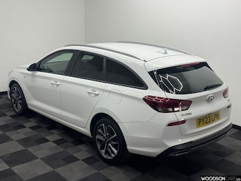 Used Hyundai i30 2023 for sale - 78350504: Photo