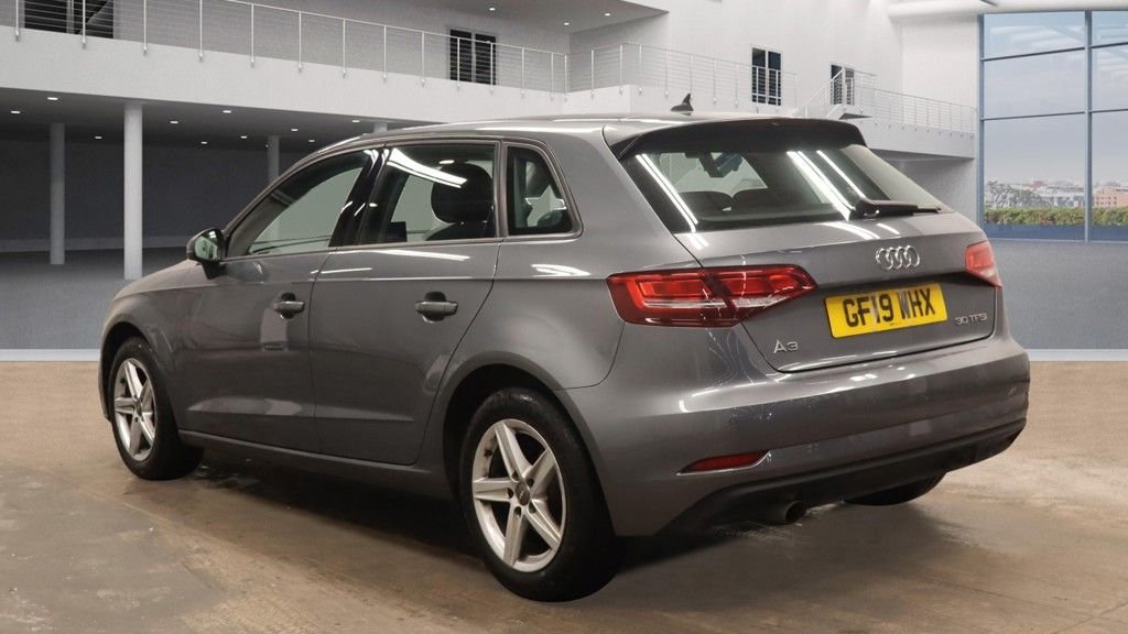 Used Audi A3 2019 for sale - 76821128: Photo 2