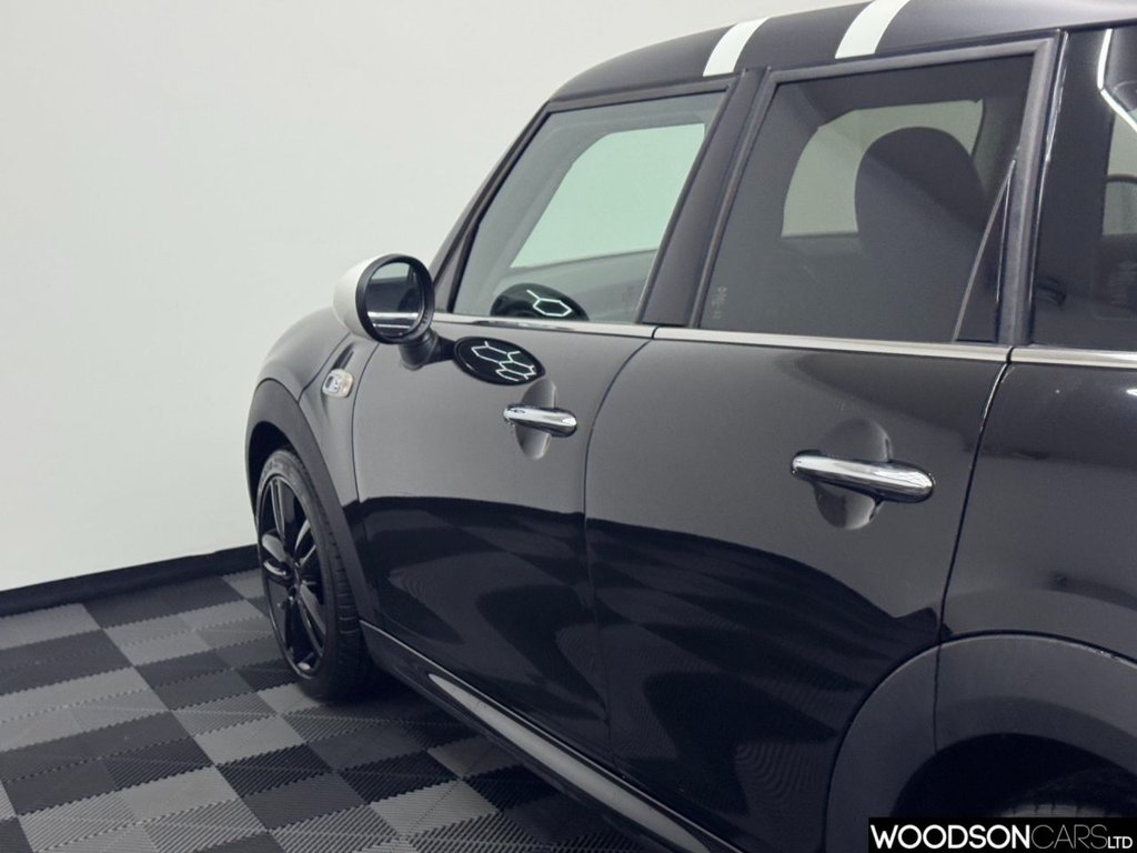 Used MINI Hatch 2017 for sale - 76546451: Photo 22