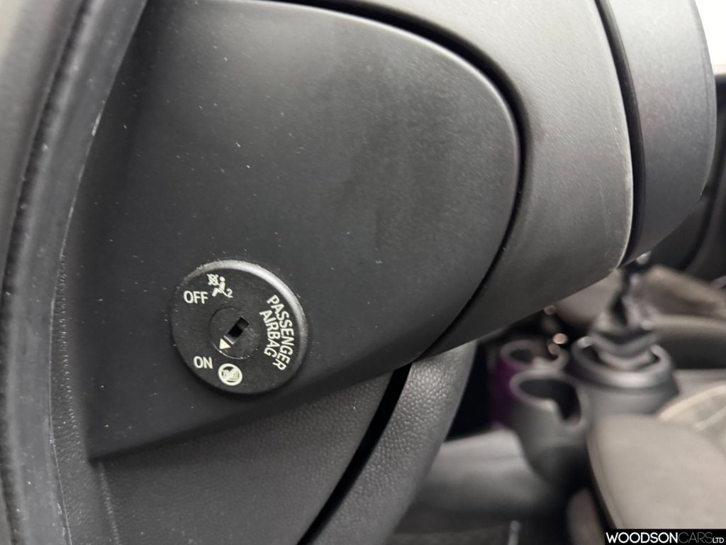 Used MINI Hatch 2017 for sale - 76546451: Photo 30