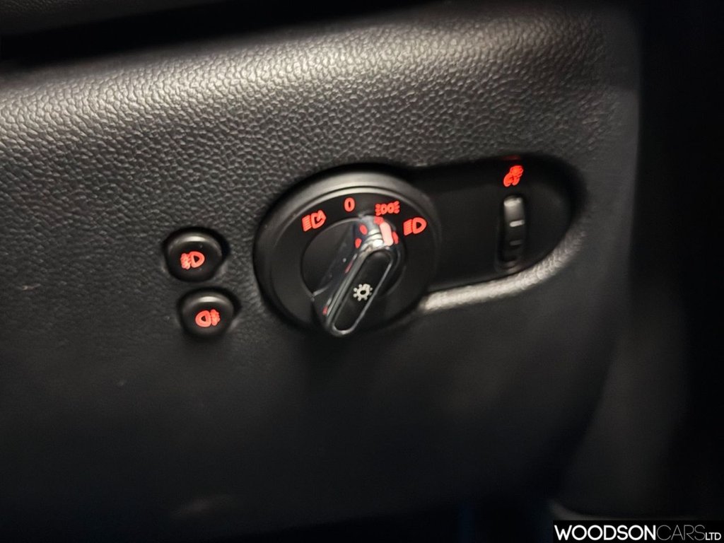 Used MINI Hatch 2017 for sale - 76546451: Photo 35