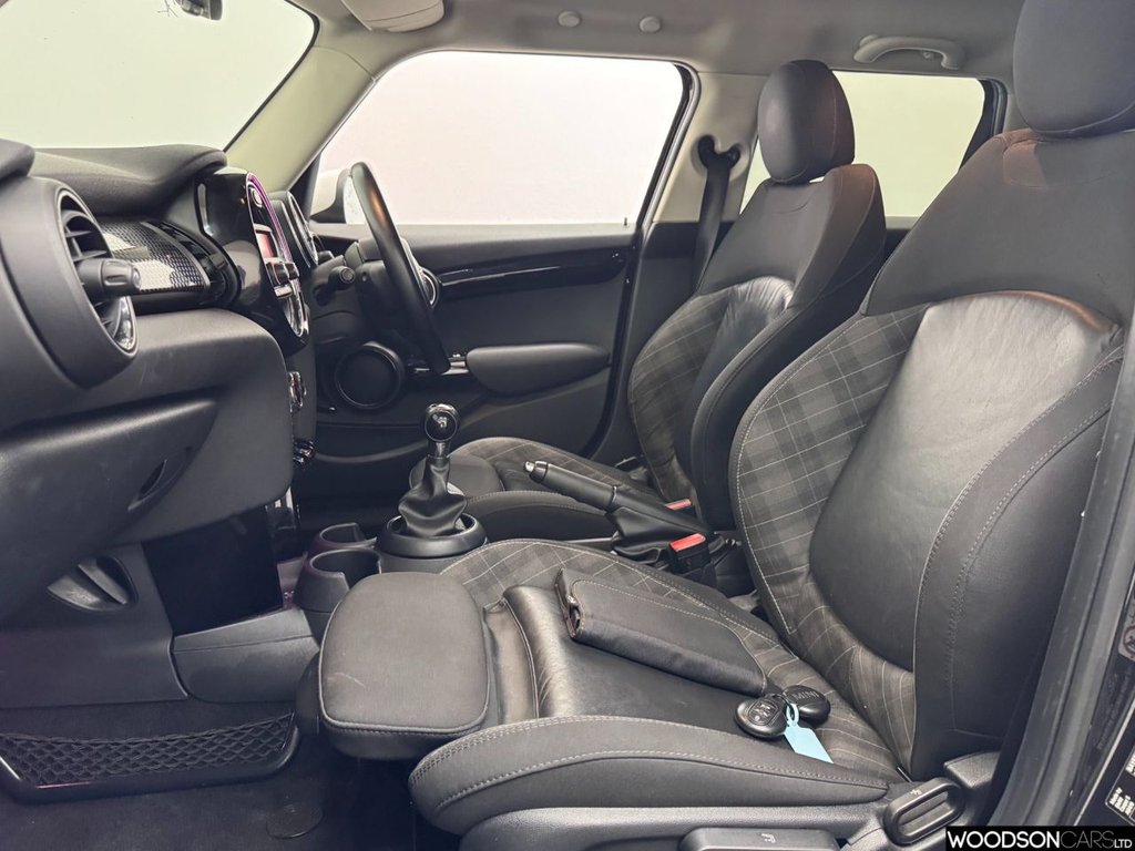 Used MINI Hatch 2017 for sale - 76546451: Photo 6