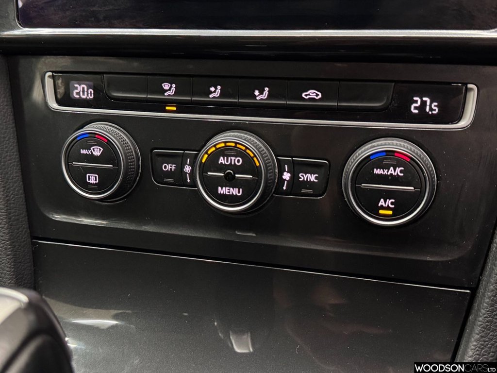 Used Volkswagen Golf 2020 for sale - 76604860: Photo 17