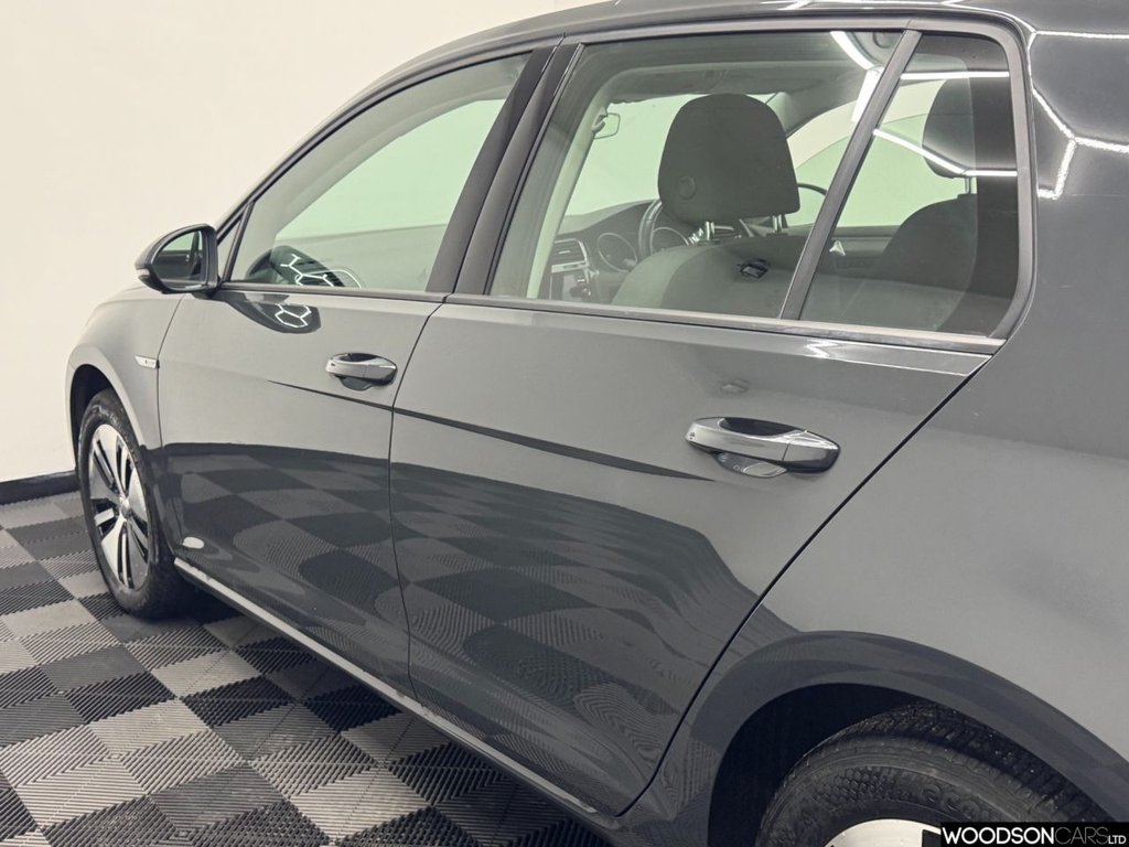 Used Volkswagen Golf 2020 for sale - 76604860: Photo 26