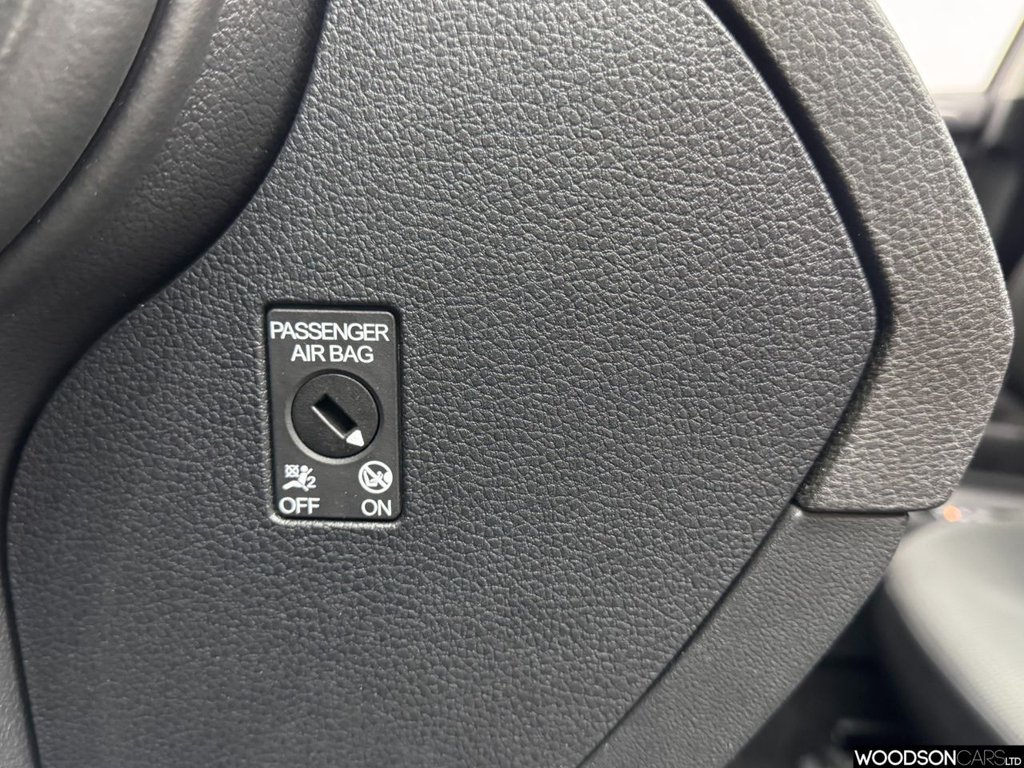 Used Volkswagen Golf 2020 for sale - 76604860: Photo 34