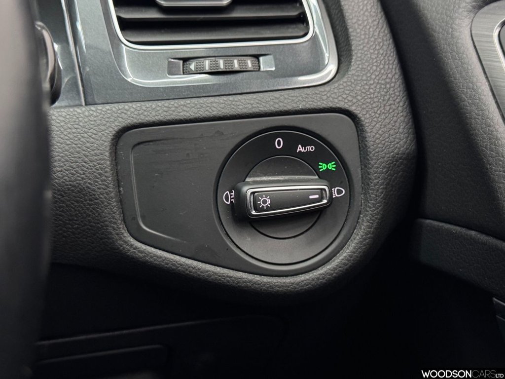 Used Volkswagen Golf 2020 for sale - 76604860: Photo 35