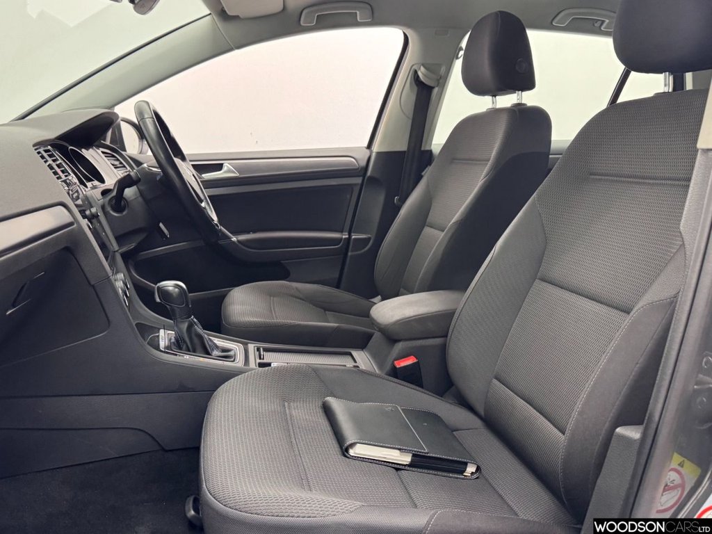 Used Volkswagen Golf 2020 for sale - 76604860: Photo 6