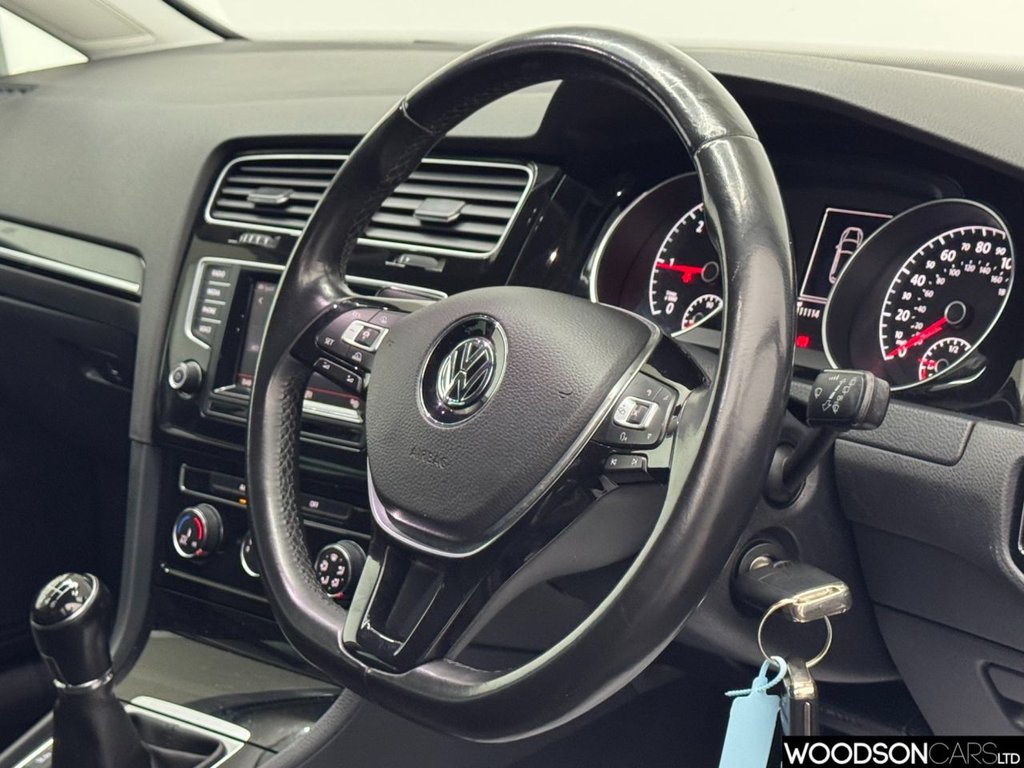 Used Volkswagen Golf 2015 for sale - 78082221: Photo 17