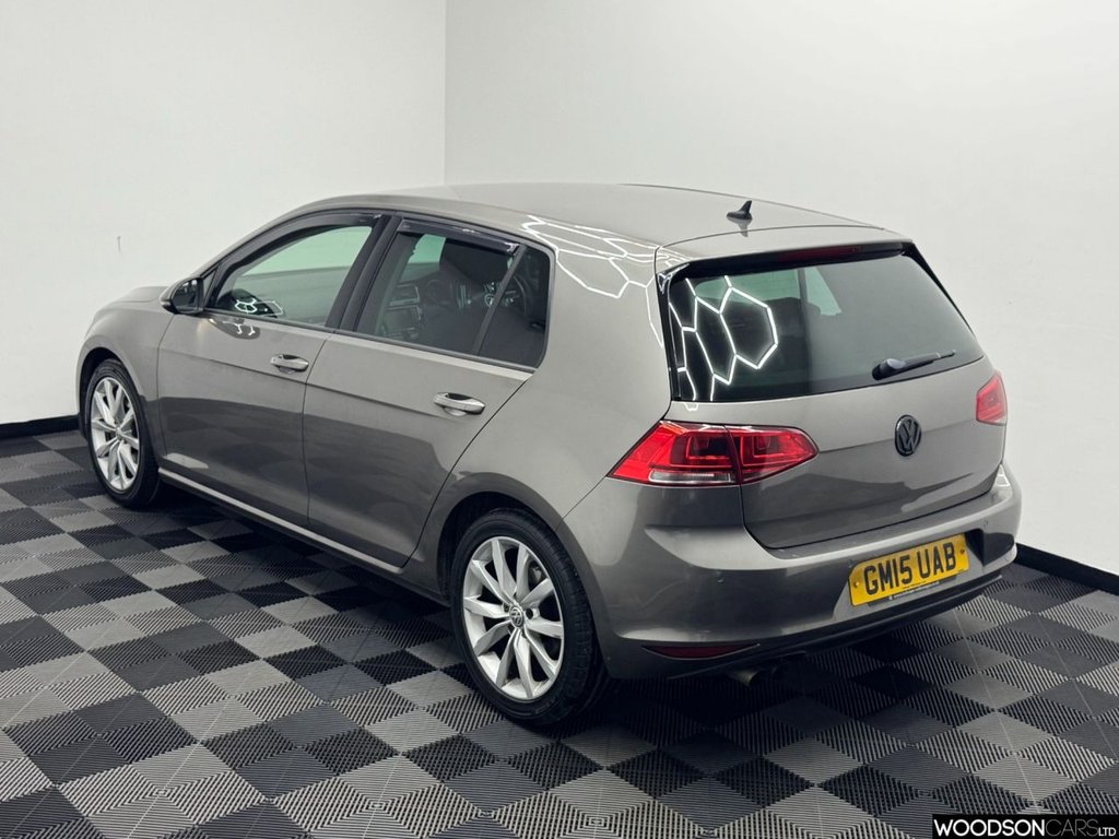 Used Volkswagen Golf 2015 for sale - 78082221: Photo 2