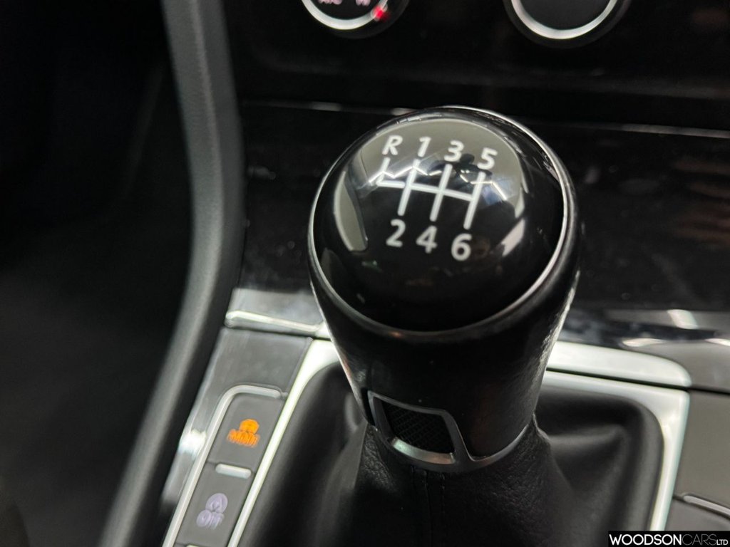 Used Volkswagen Golf 2015 for sale - 78082221: Photo 20