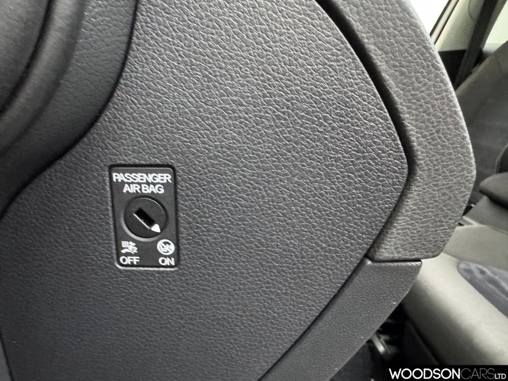 Used Volkswagen Golf 2015 for sale - 78082221: Photo 28