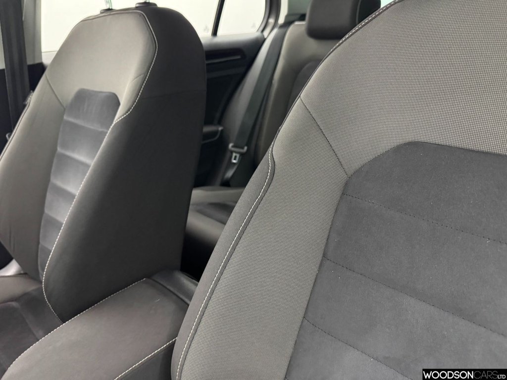 Used Volkswagen Golf 2015 for sale - 78082221: Photo 29