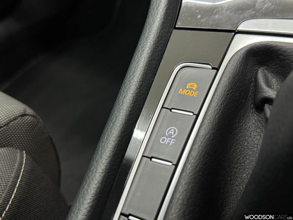 Used Volkswagen Golf 2015 for sale - 78082221: Photo 33