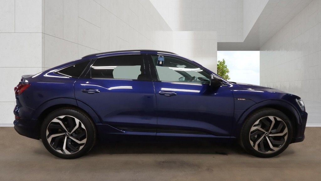 Used Audi e-tron 2022 for sale - 78154132: Photo 13