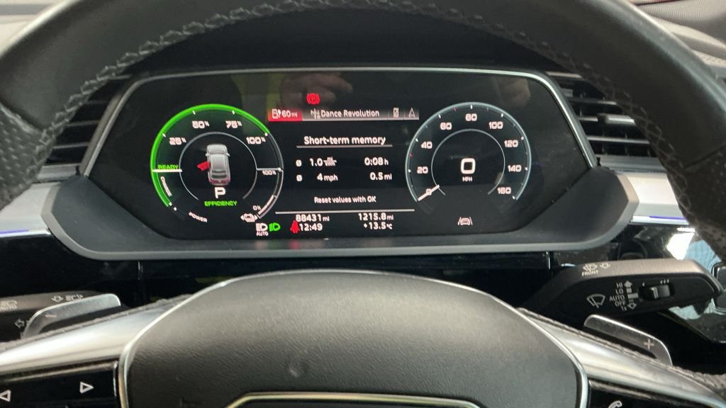 Used Audi e-tron 2022 for sale - 78154132: Photo 8