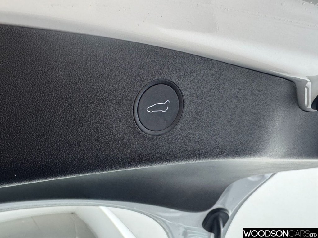 Used Tesla Model 3 2020 for sale - 77421835: Photo 26