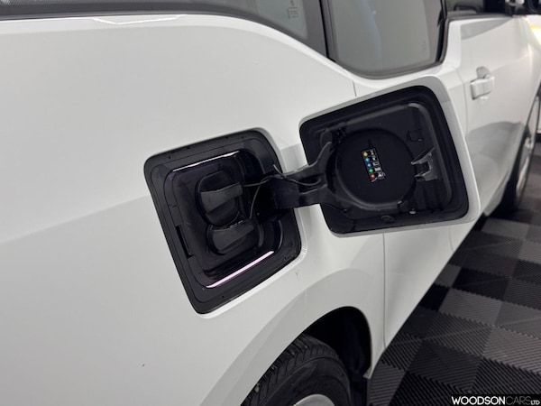 Used BMW i3 2018 for sale - 76202478: Photo 24