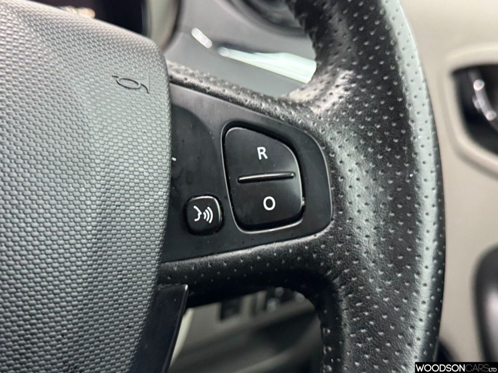 Used Renault Zoe 2014 for sale - 77885053: Photo 24