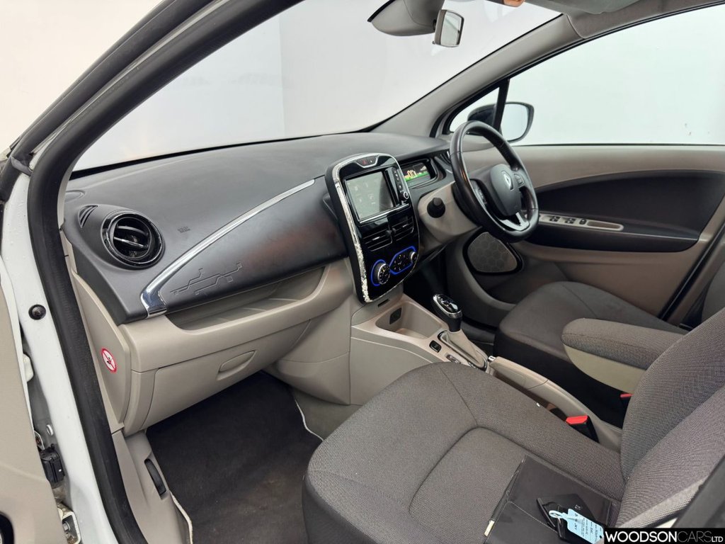 Used Renault Zoe 2014 for sale - 77885053: Photo 5