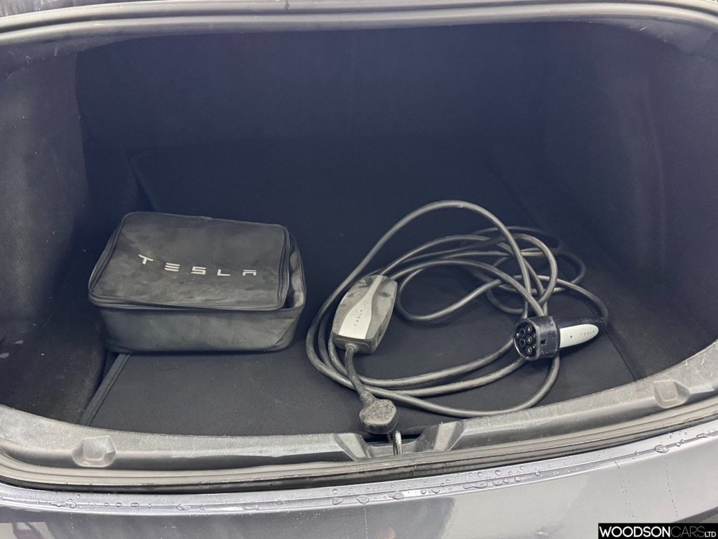 Used Tesla Model 3 2021 for sale - 76642194: Photo 21