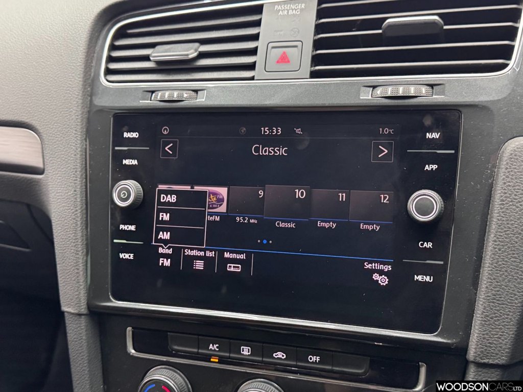 Used Volkswagen Golf 2019 for sale - 76642207: Photo 10