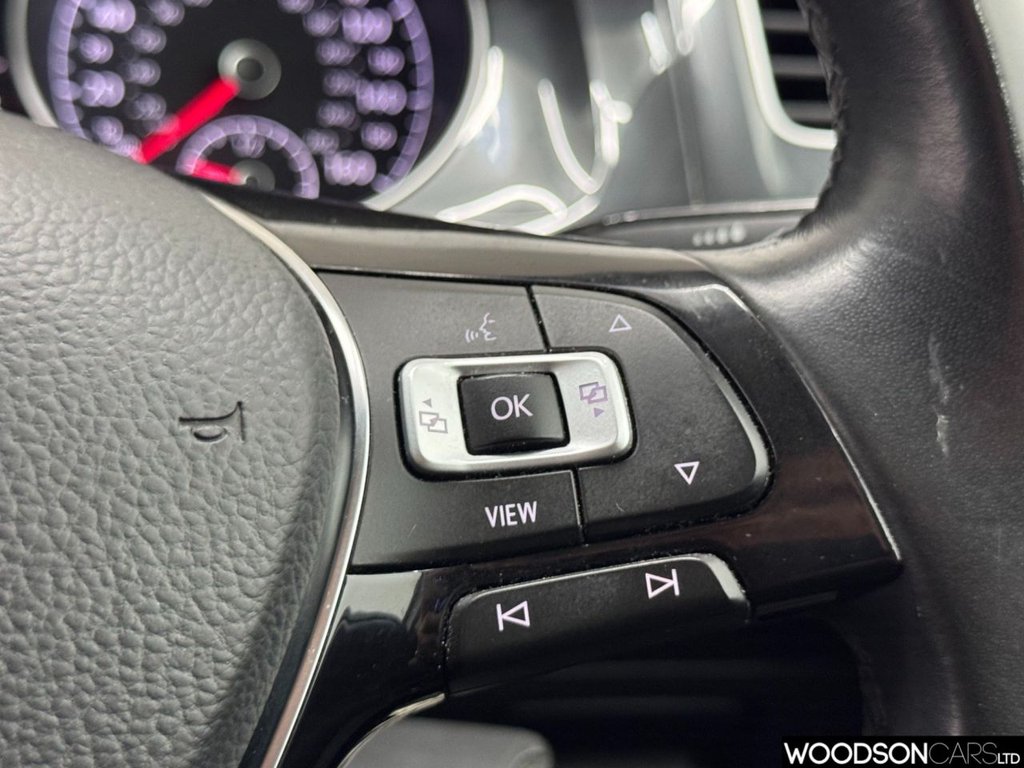 Used Volkswagen Golf 2019 for sale - 76642207: Photo 20