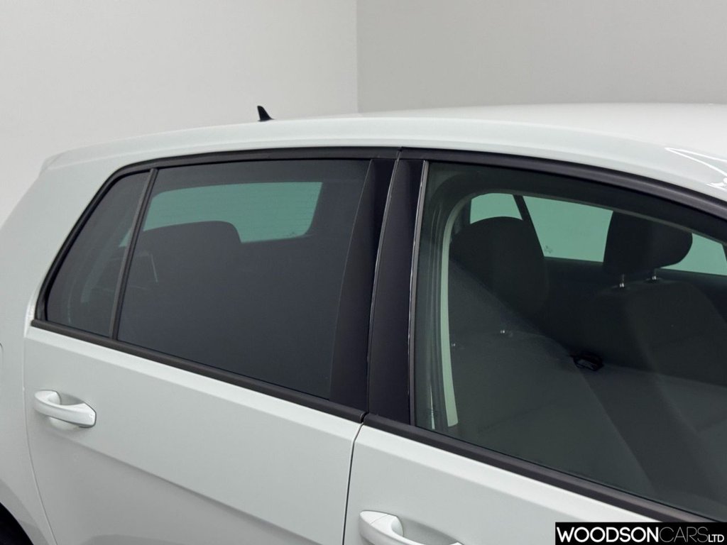 Used Volkswagen Golf 2019 for sale - 76642207: Photo 38